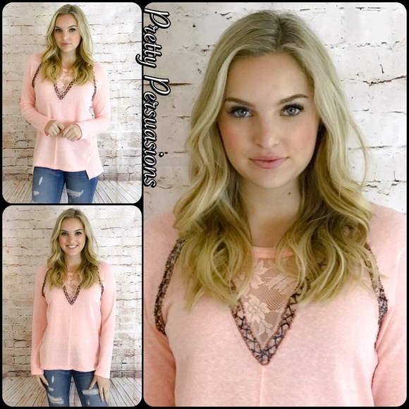 SOLD OUT‼️ Floral Lace & Beaded Long Sleeve Top - Picture 4 of 4