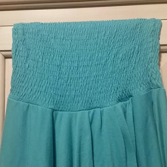 Strapless asymmetrical dress - Picture 3 of 3