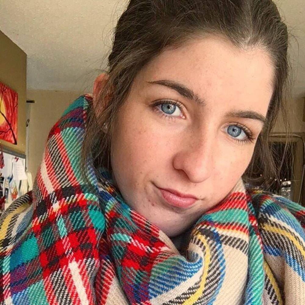 Meet your Posher, Rebecca