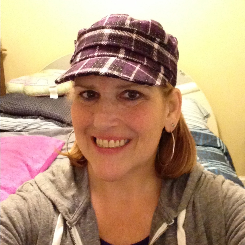 Meet your Posher, Judi