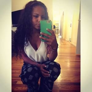 Meet your Posher, Evalyse