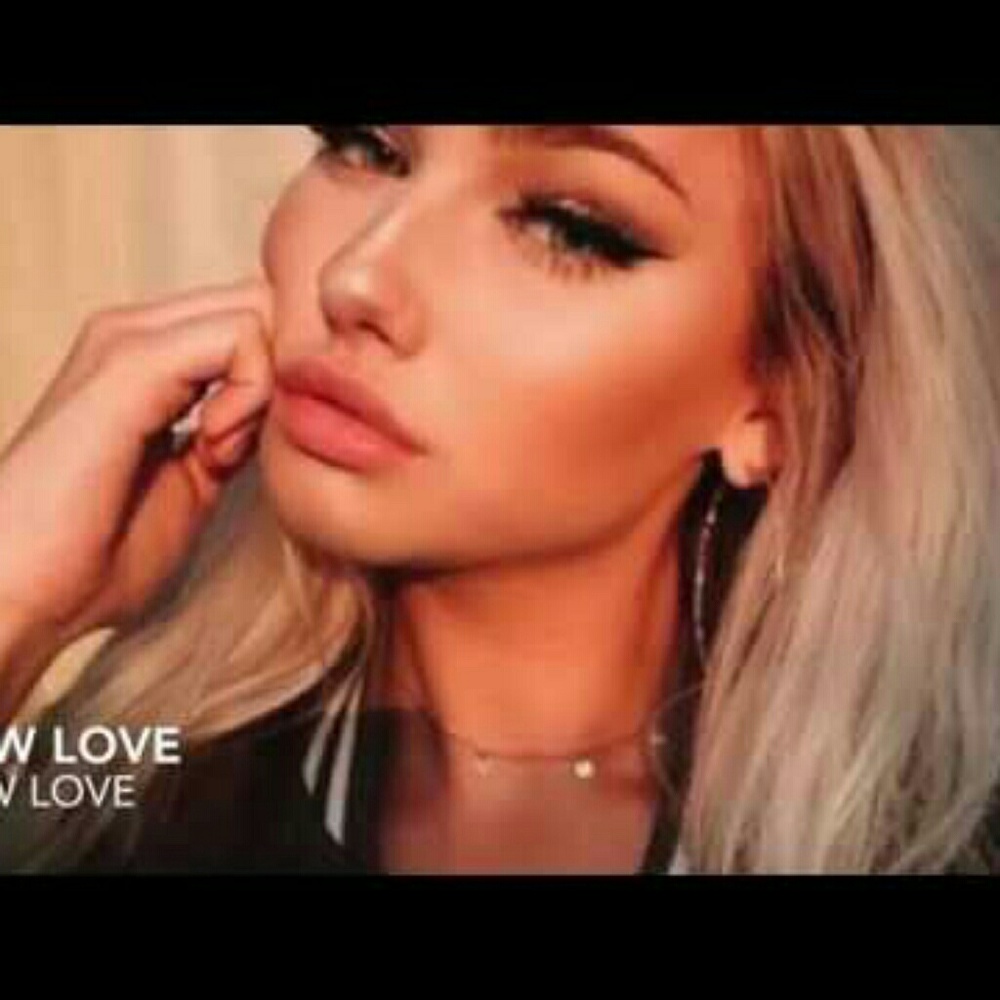 Meet your Posher, Daisha