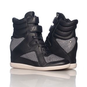 ALICIA KEYS WEDGE SNEAKER 8.5
