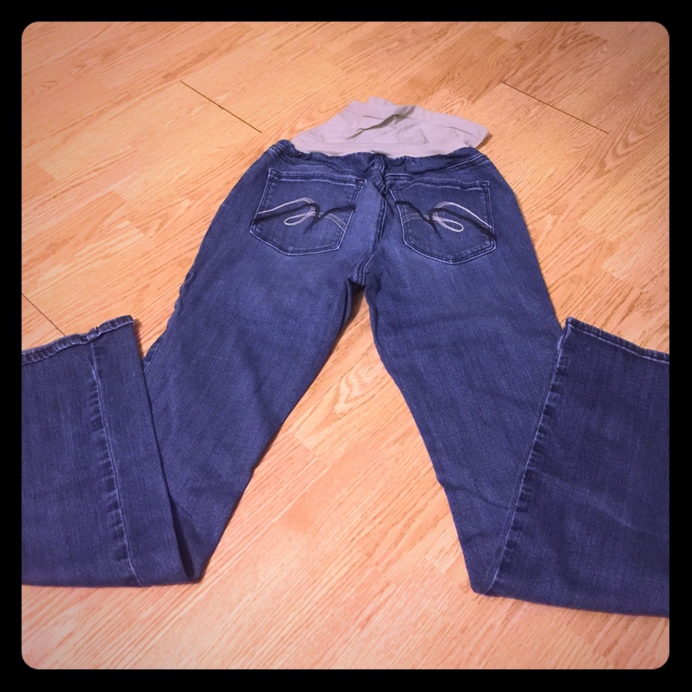 Maternity jeans