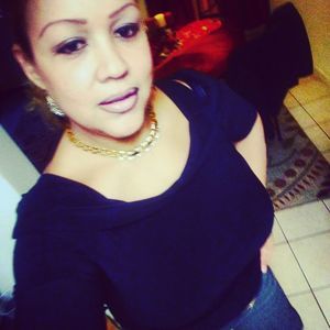 Meet your Posher, Isabel