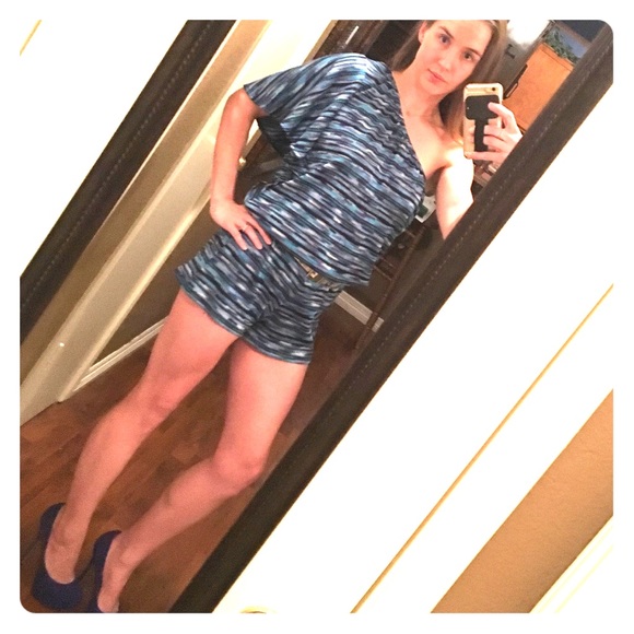 ❤GIANNI BINI-ONE SHOULDER ROMPER❤EUC❤ - Picture 1 of 5
