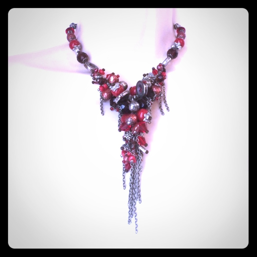 CHICOS CLUSTER STATEMENT NECKLACE