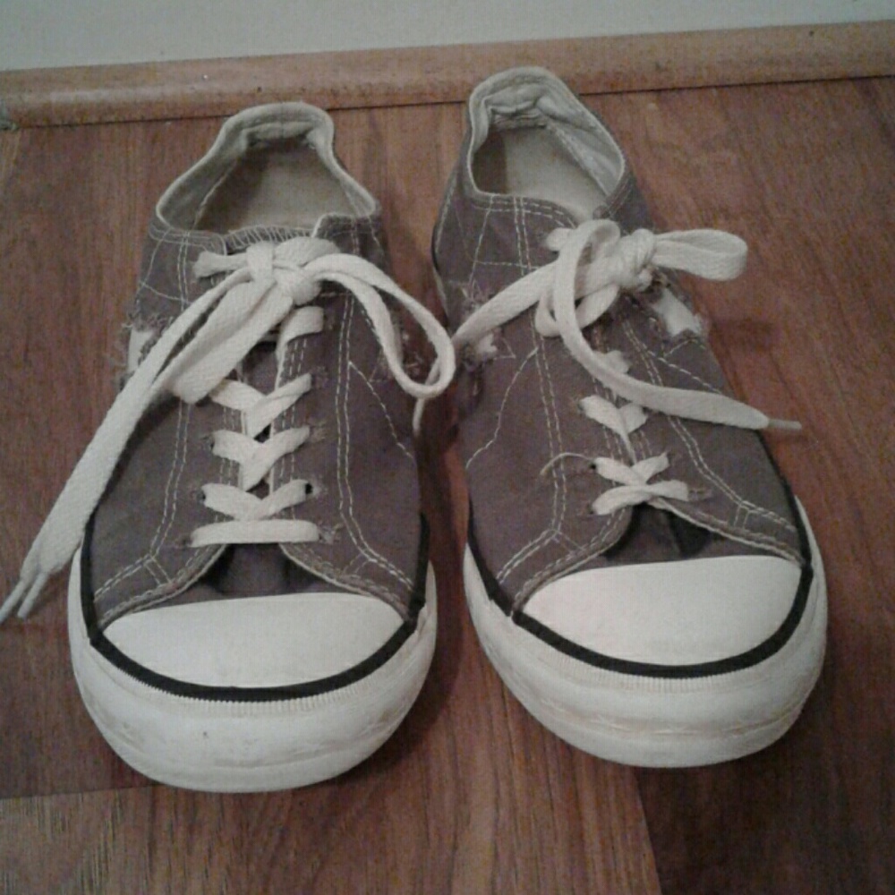 Vintage Converse One Star Shoes