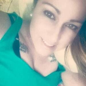 Meet your Posher, Esperanza