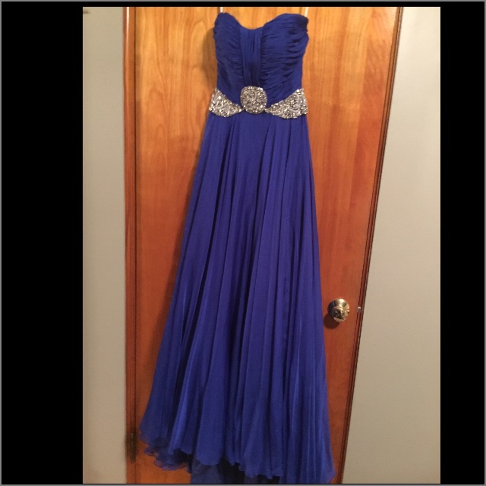 Sherri Hill gown