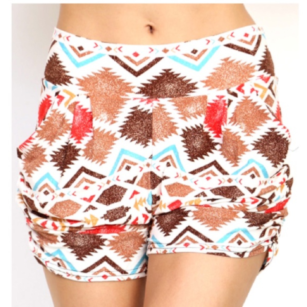 💙PRICE FIRM💙Tribal print Harem shorts