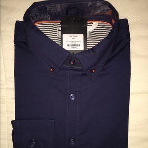 Brand new Men's button down