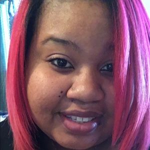 Meet your Posher, Toya