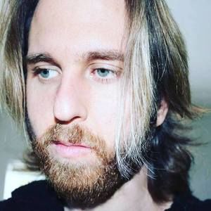 Meet your Posher, Kyle