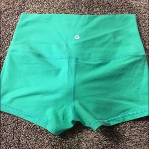 Aqua lululemon boogie shorts