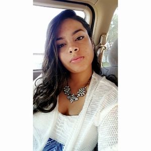 Meet your Posher, Vanessa