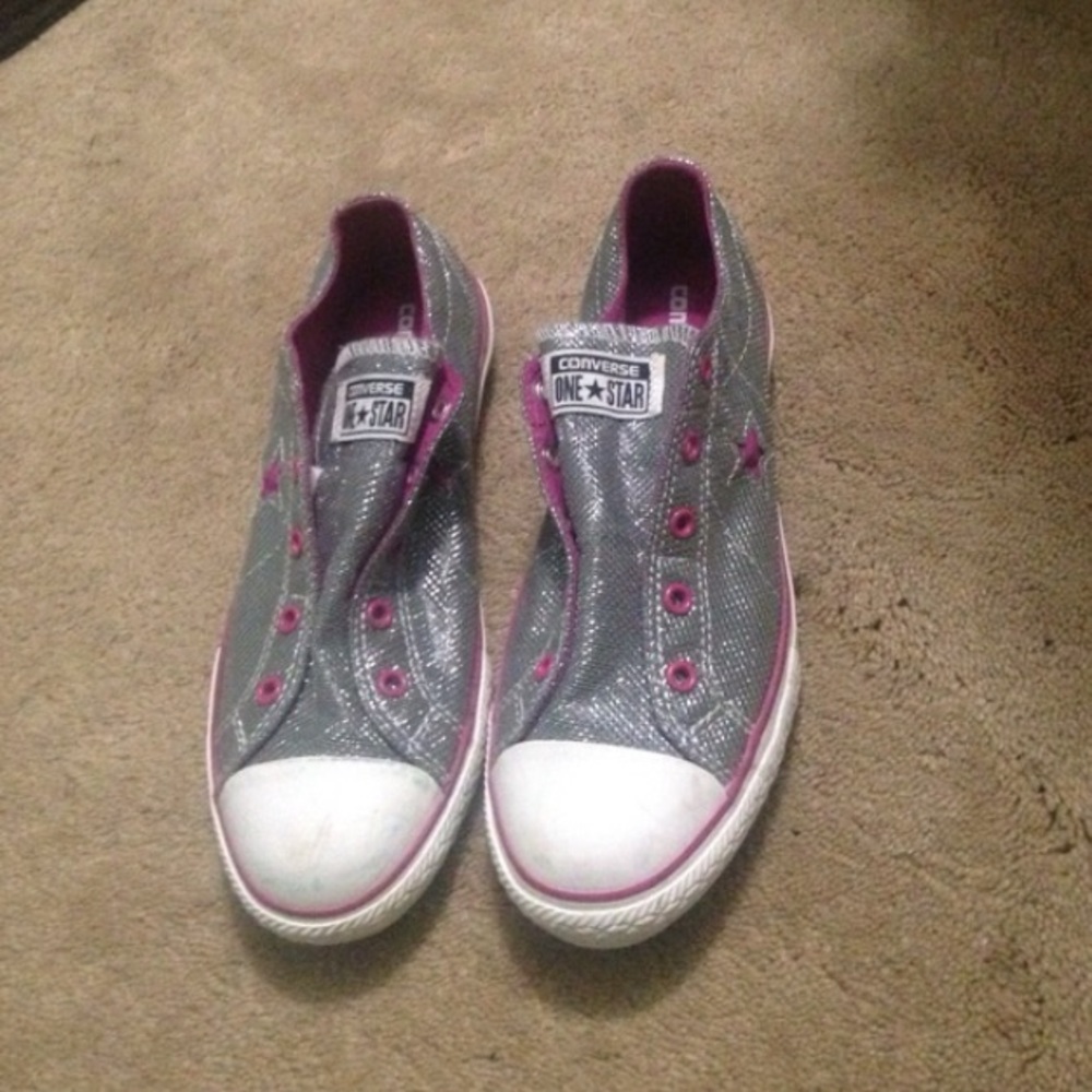 silver slip on converse