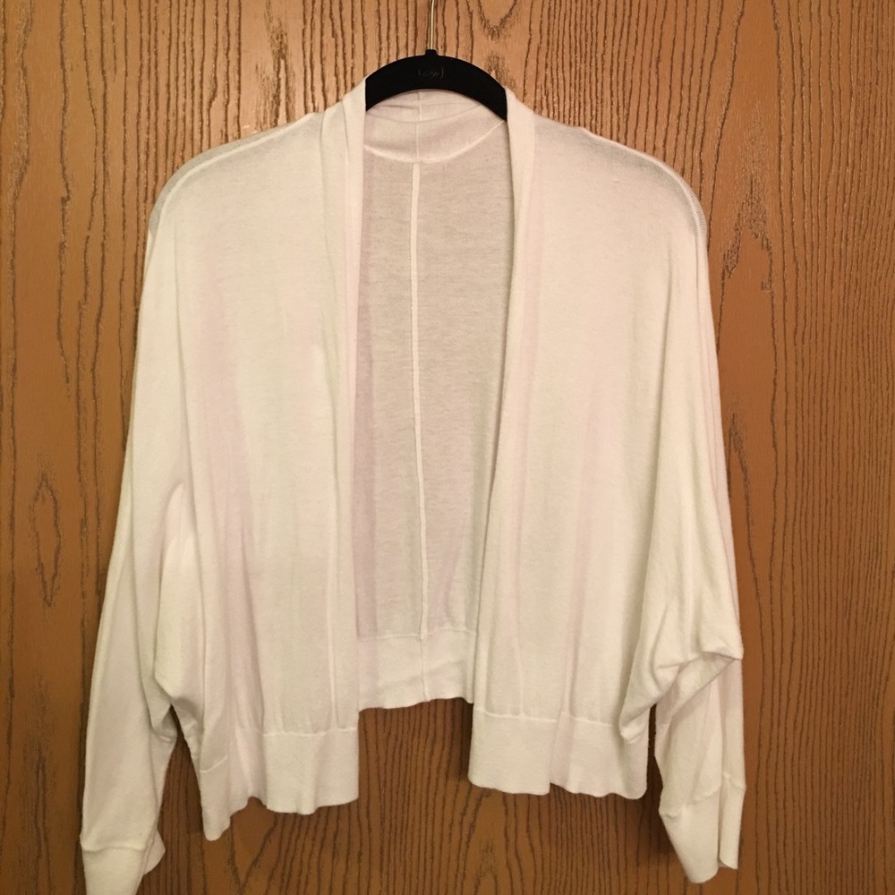 Cropped cardigan sweater