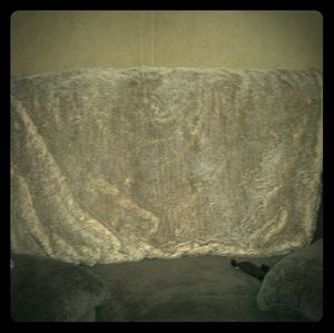 Jennifer Lopez blanket