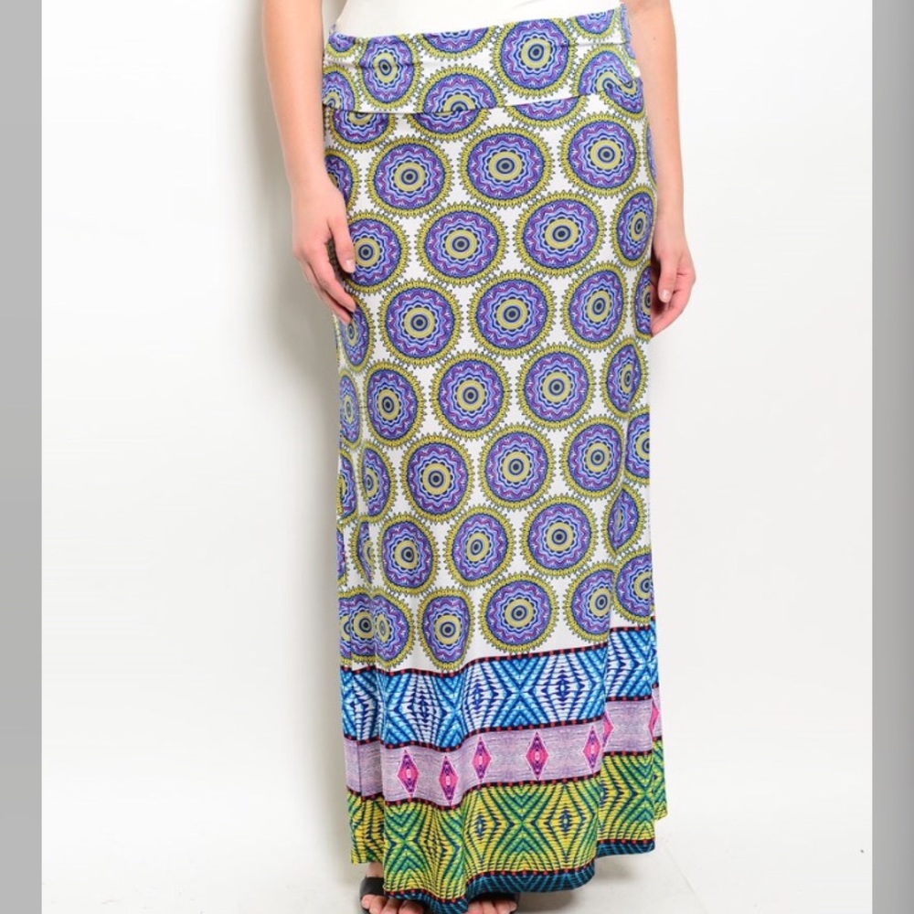 Gorgeous MOA Skirt NWOT