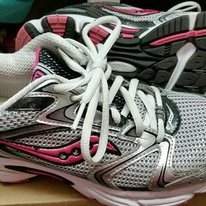 Saucony Grid Cohesion 5 Sneakers