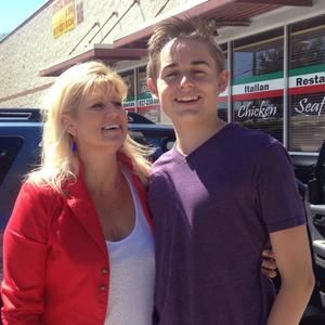 Meet your Posher, Cherie