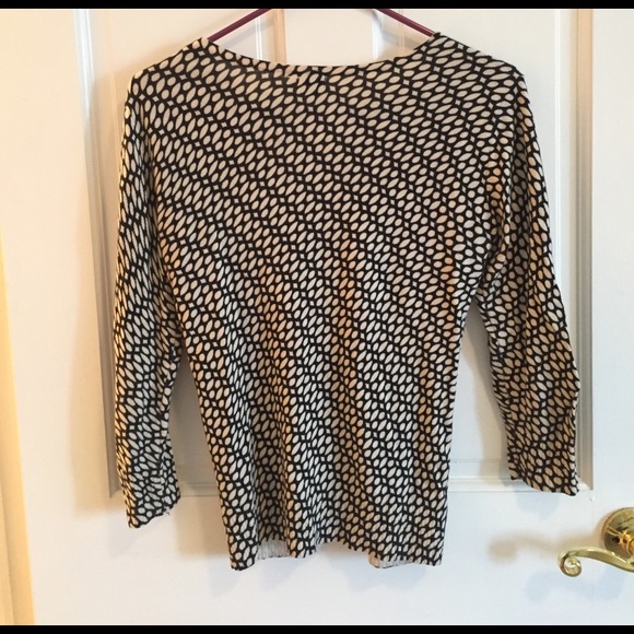 Black and White Cardigan - Picture 3 of 4