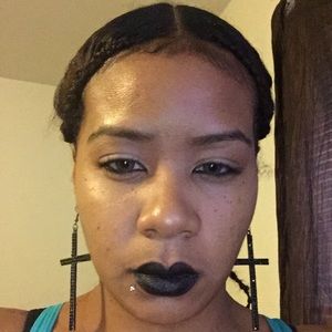 Meet your Posher, Natashja