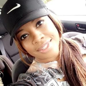 Meet your Posher, Destiny