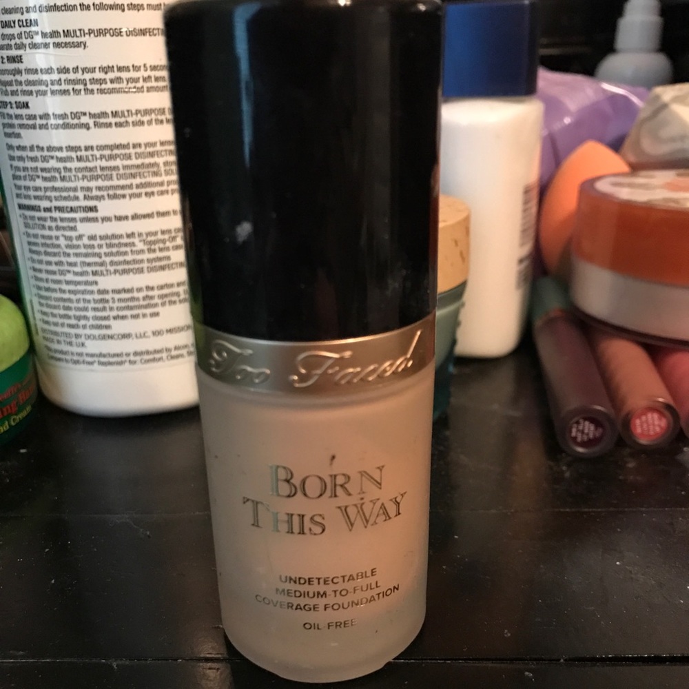 Too Faced Born This Way Foundation