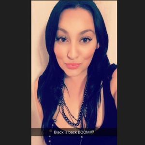 Meet your Posher, Danielle