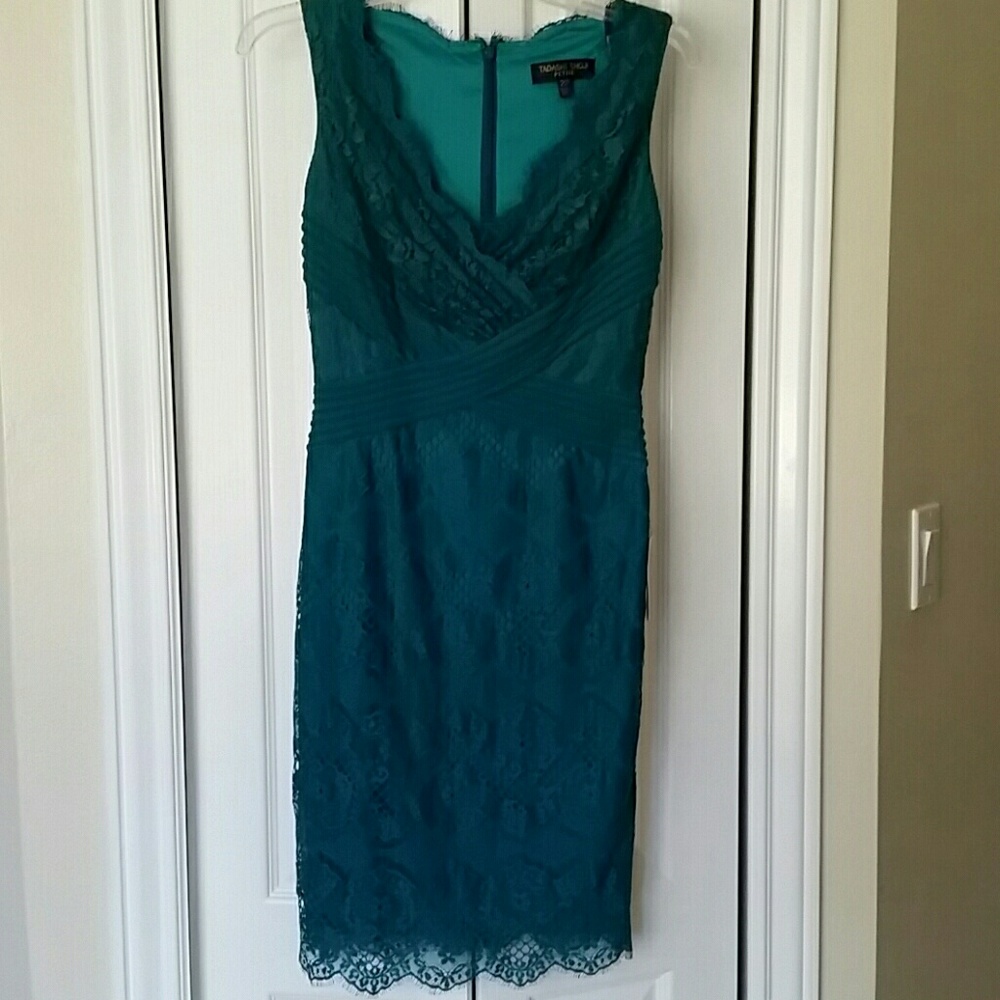 Tadashi shoji petite 2p lace dress nwt