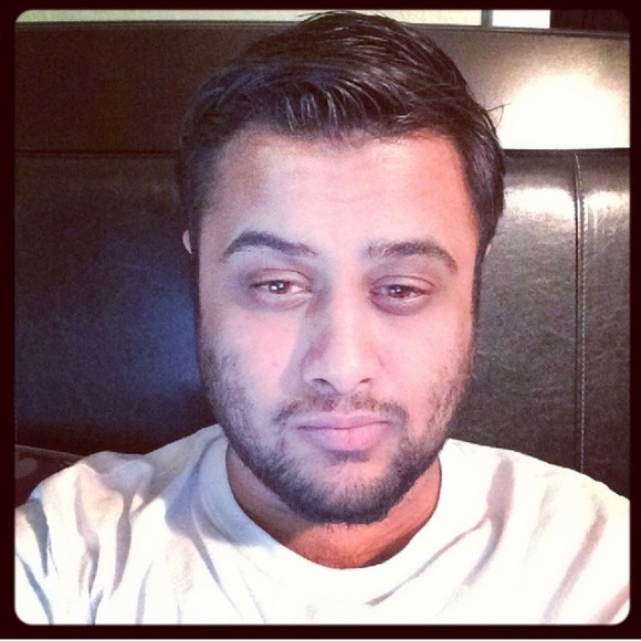 Meet your Posher, Paras - Picture 1 of 1