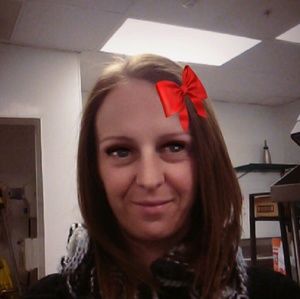Meet your Posher, Stephanie