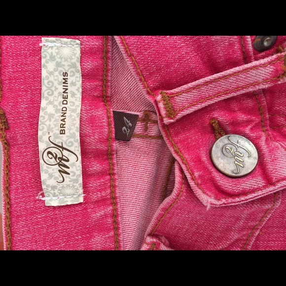 Jeans - Picture 2 of 4