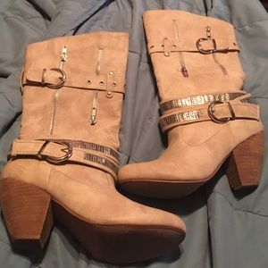Super cute cream boots with buckles and bling!