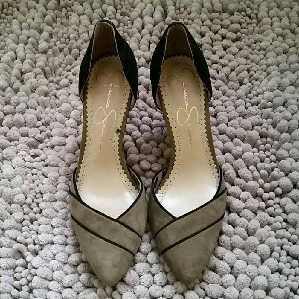 Jessica Simpson heels sze 5 Olive&black