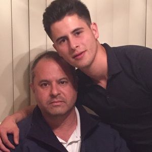 Meet your Posher, Glenn