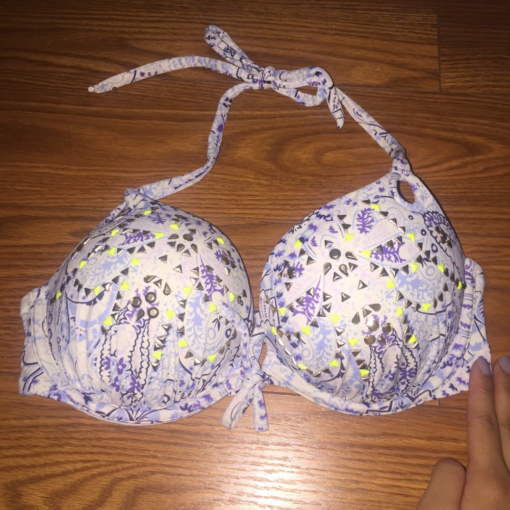 VICTORIA'S SECRET PUSH UP BIKINI TOP