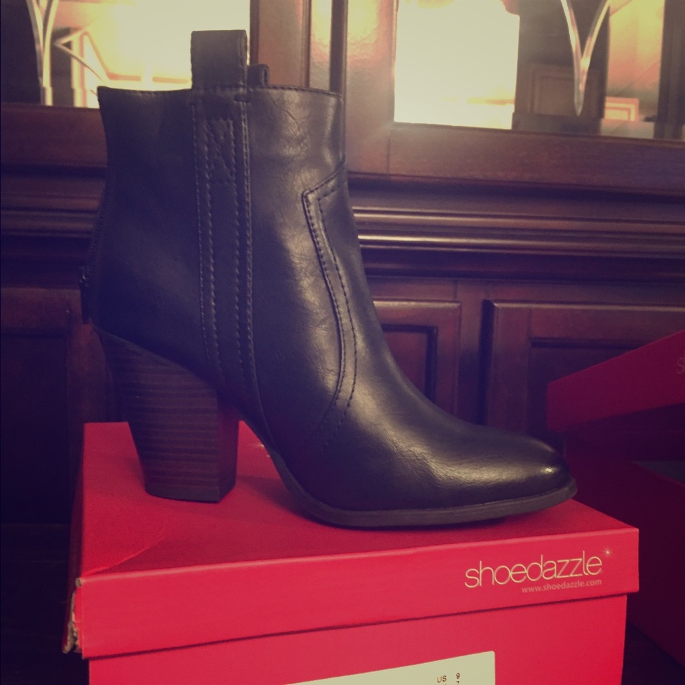 ShoeDazzle Black Boots