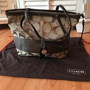 NWOT Coach shoulder bag 👜