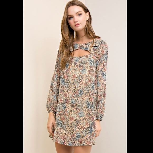 🏆HOST PICK🏆🐌Floral Taupe Shift Dress/Tunic - Picture 3 of 3