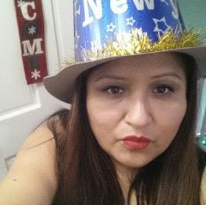 Meet your Posher, Elsa