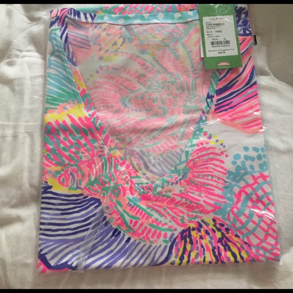 Lilly Pulitzer Tops - NIP Lilly Pulitzer Roar of the Seas Michele XL