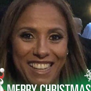 Meet your Posher, Dinora