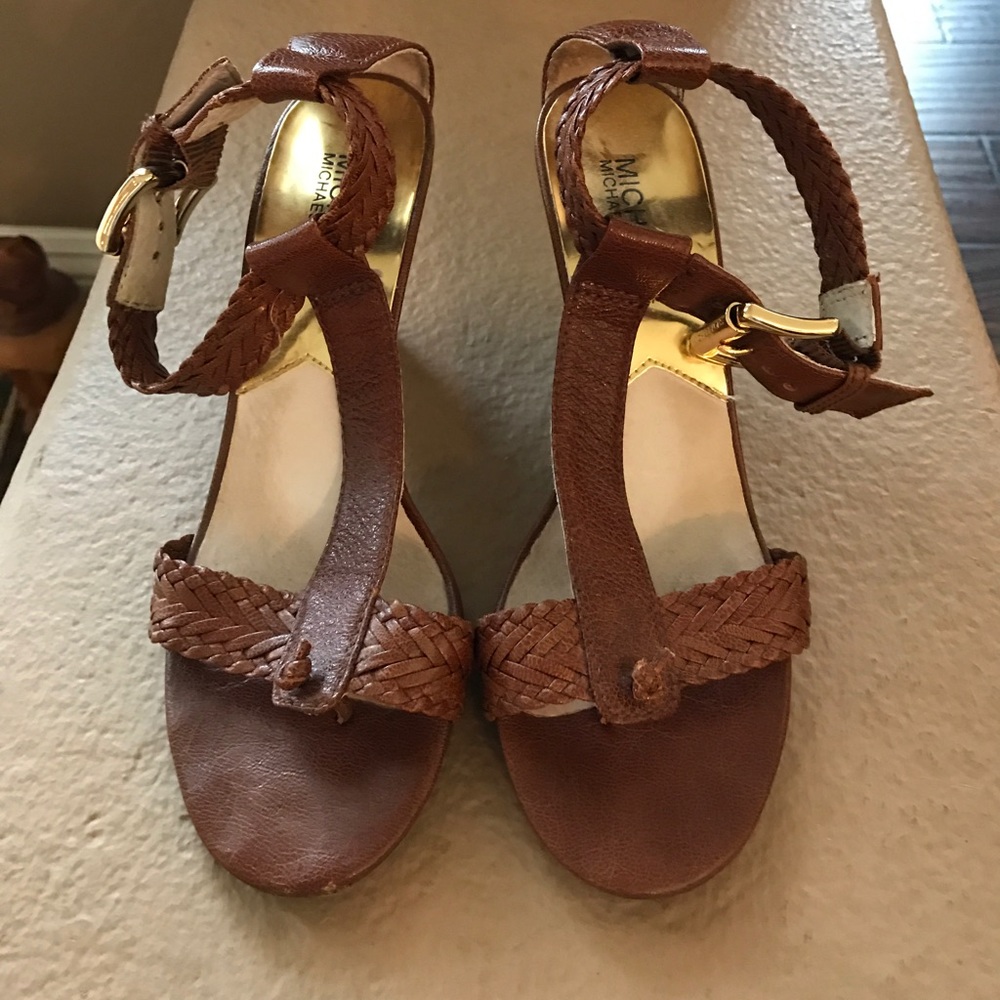 Michael kits sandals