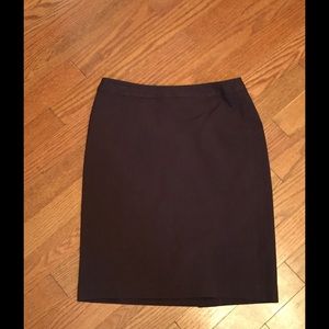 Jones & Co Stretch Brown Skirt