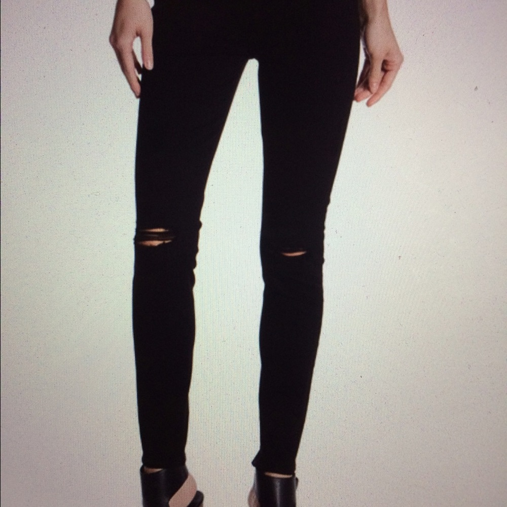SFAM Black Gwenevere Distressed Skinny Ankle Jean