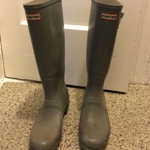 Hunter boots: Grey, female size 10