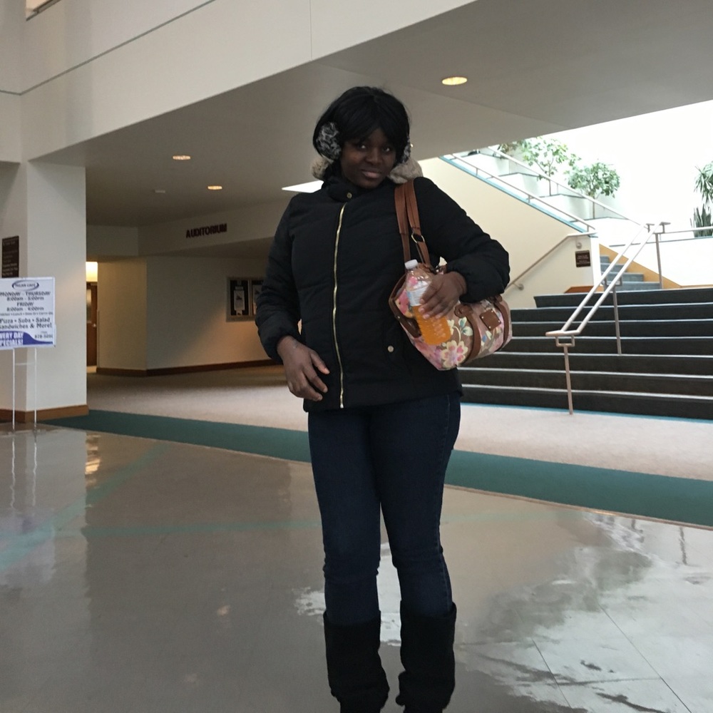 Meet your Posher, Halima